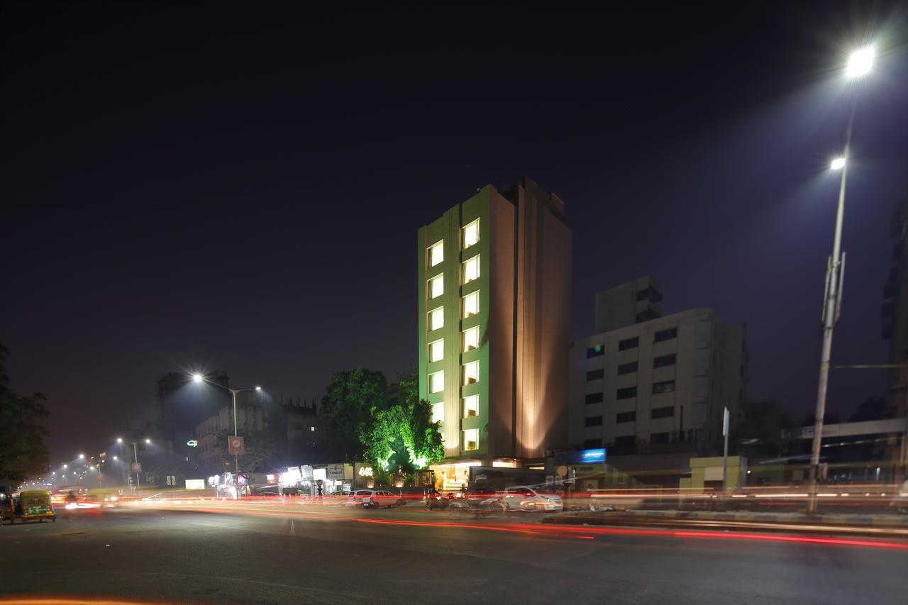 Hotel 440, A Serene Stay Ahmedabad Exterior foto